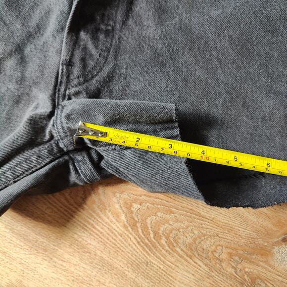 Vintage Levi's 501 Jean Shorts Womens 32 Black Wash Cut Offs Button Fly Festival - Picture 8 of 12